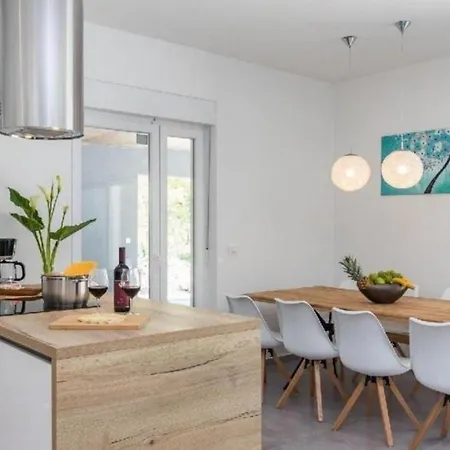 Holiday home Tolles In Mit Privatem Pool *