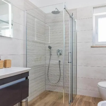 Tolles In Mit Privatem Pool * Boskari