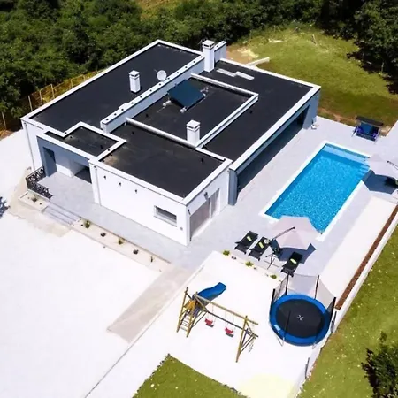 Tolles In Mit Privatem Pool * Boskari